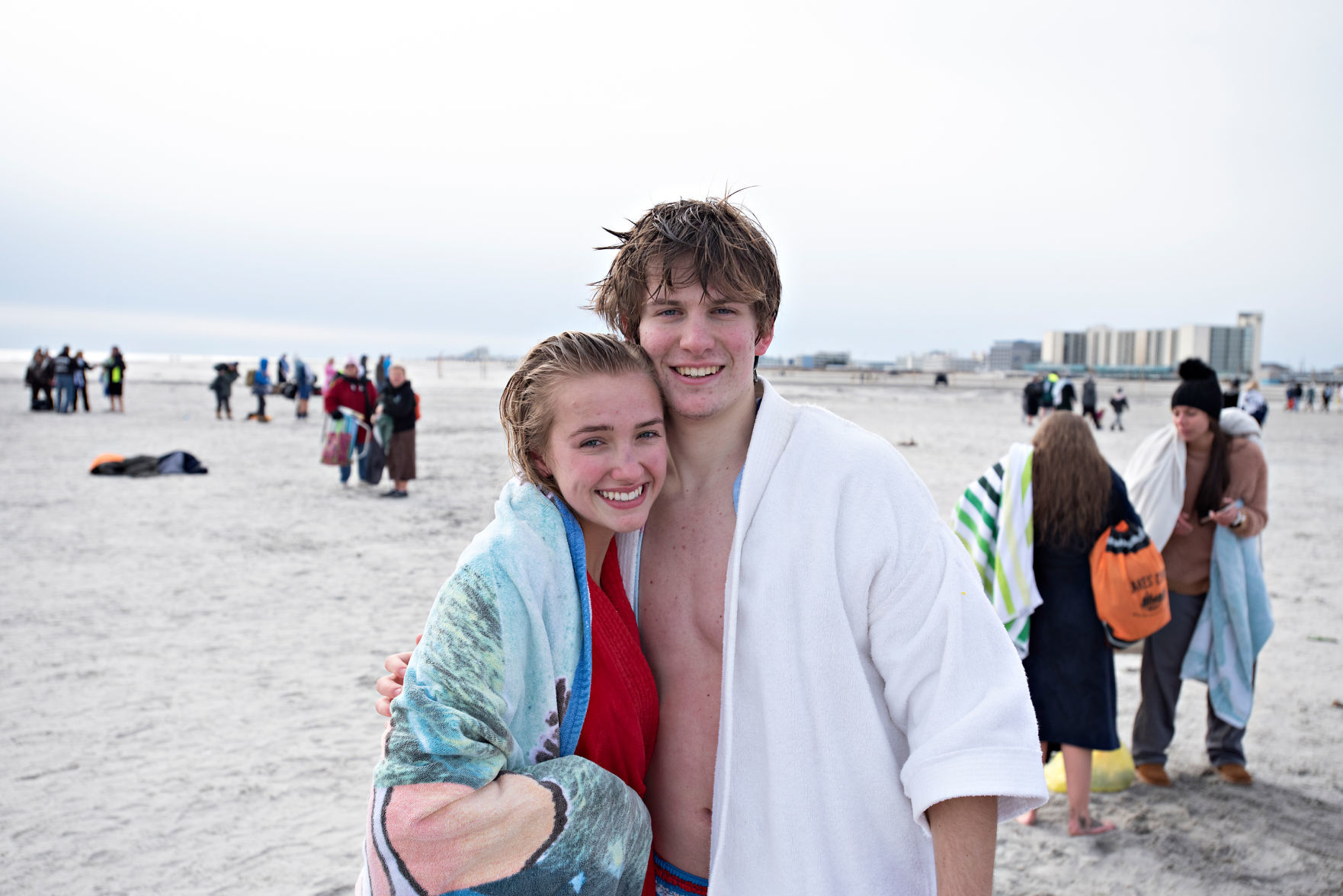 011319_nws_wildplunge
